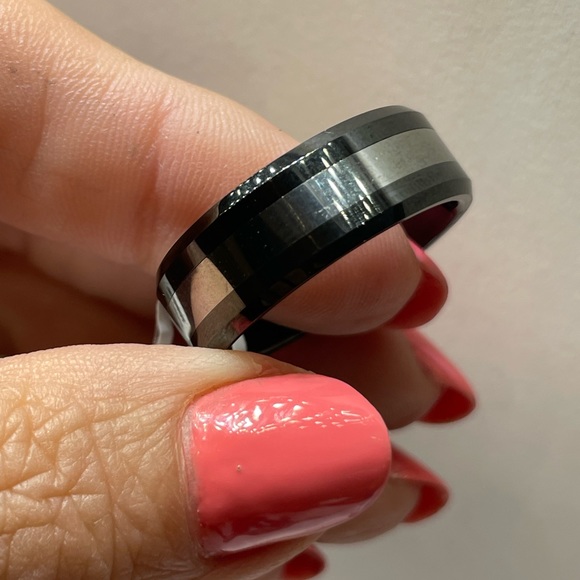 TORQUE Size 10 Tungsten Carbide Beveled Ceramic Finish Comfort Fit 8mm - - Picture 6 of 9